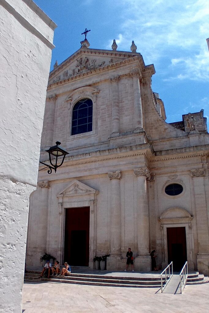 Locorotondo Biała Perła Apulii - Kościół San Giorgio Megalomartire