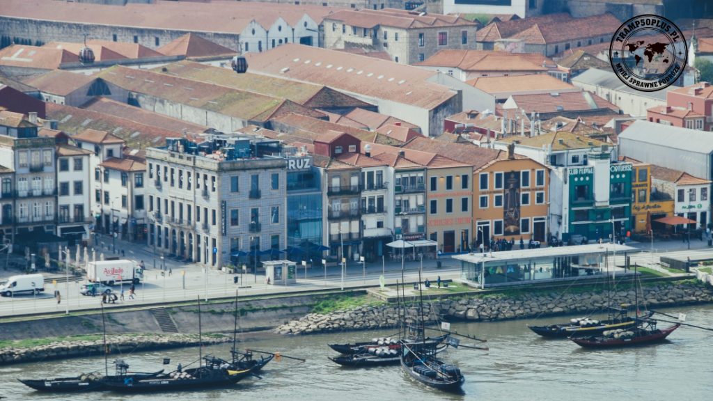 Porto przewodnik - widok na rzekę Douro